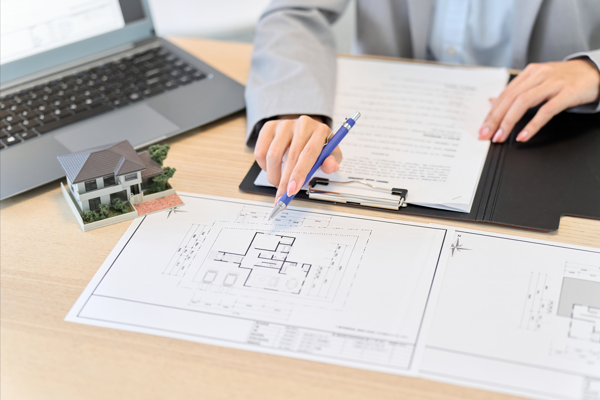 shutterstock_2403782395